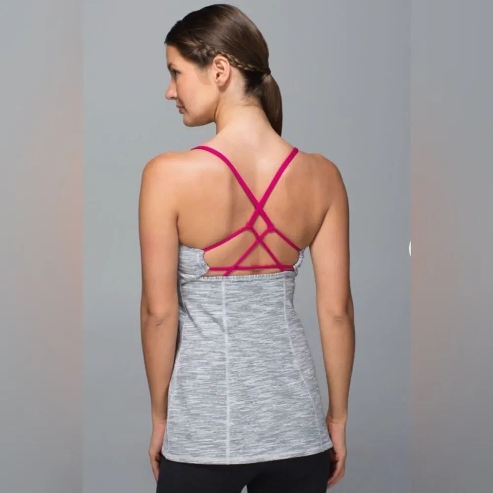 Lululemon dancing warrior strappy tank top size 4